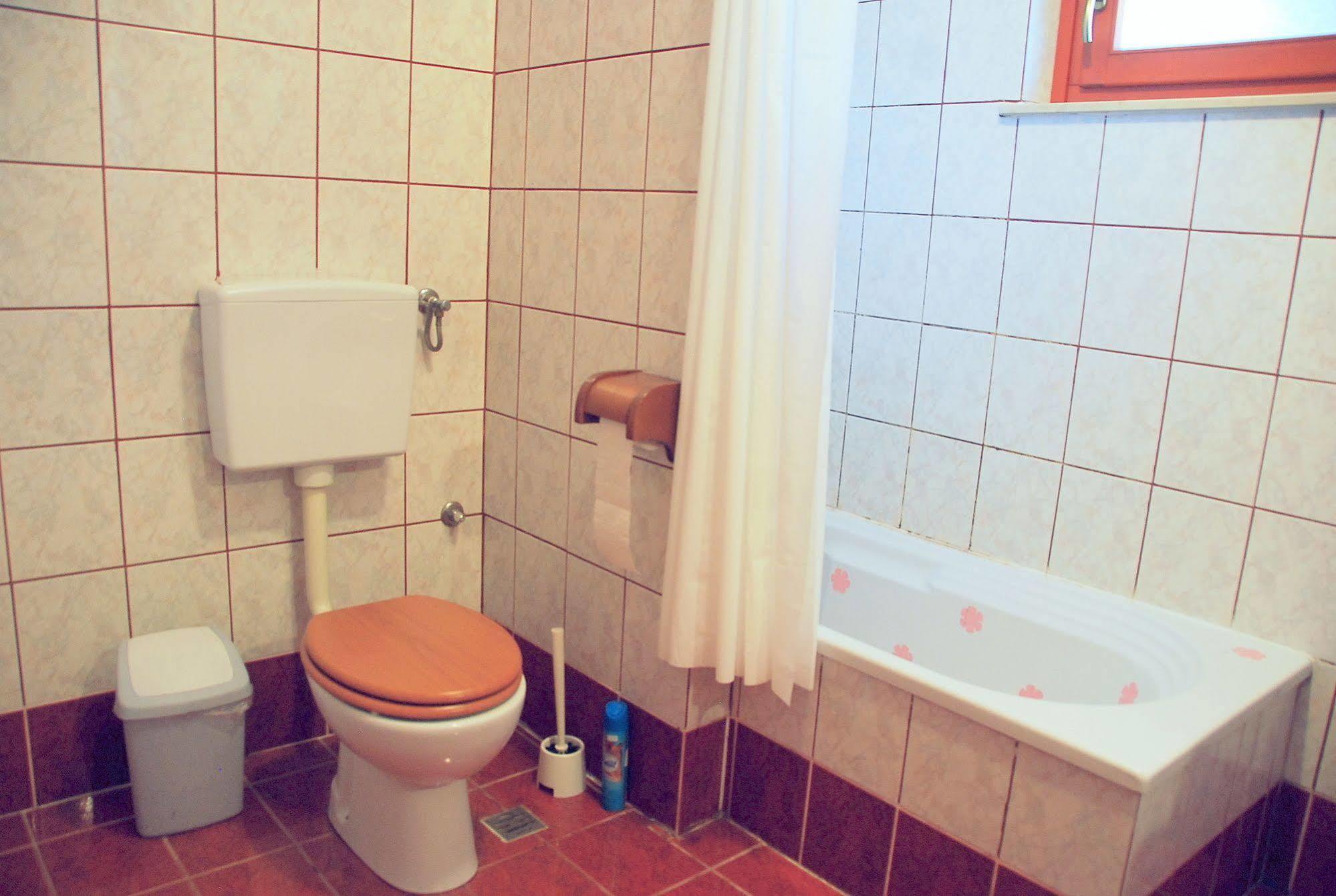Budget Homestay Kobarid Exteriör bild